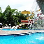 Golden Dolphin Caldas Novas